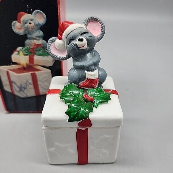 Vintage Ceramic Mouse Candle Handcrafted and Hand Painted Christmas Figure - Picture 1 of 5